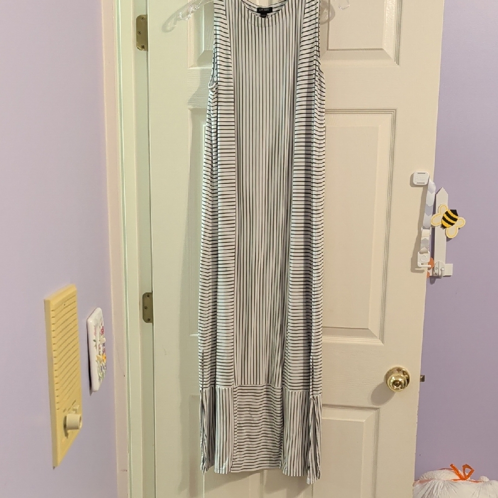 J. Jill White and Black Striped Maxi Dress